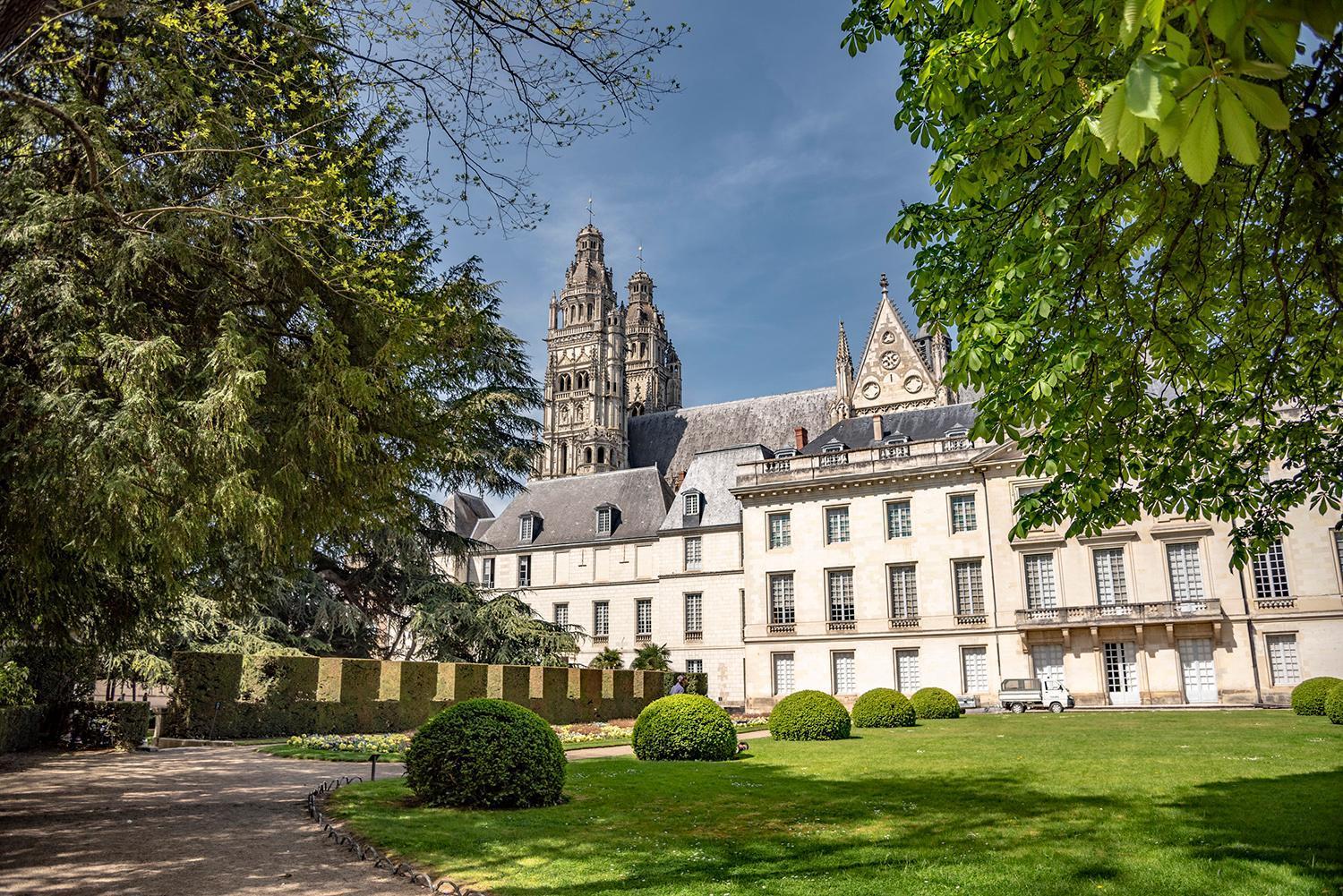 Le Marcel / Gare De Tours Apartment Bagian luar foto